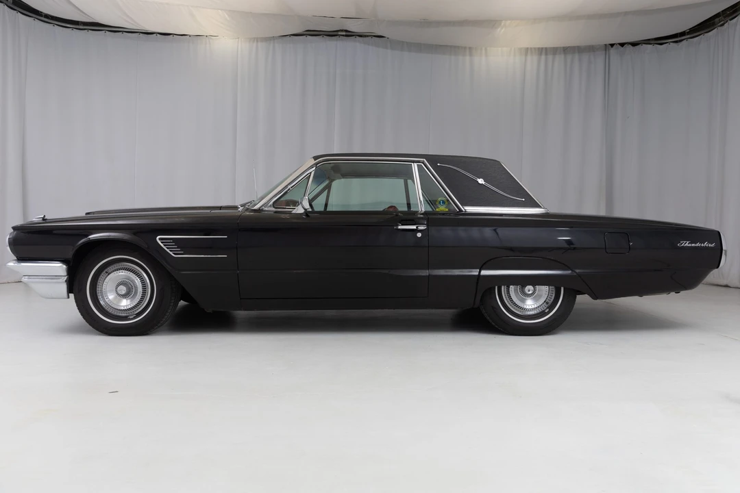 1965 Ford Thunderbird 4th Gen - Image 12 of 31
