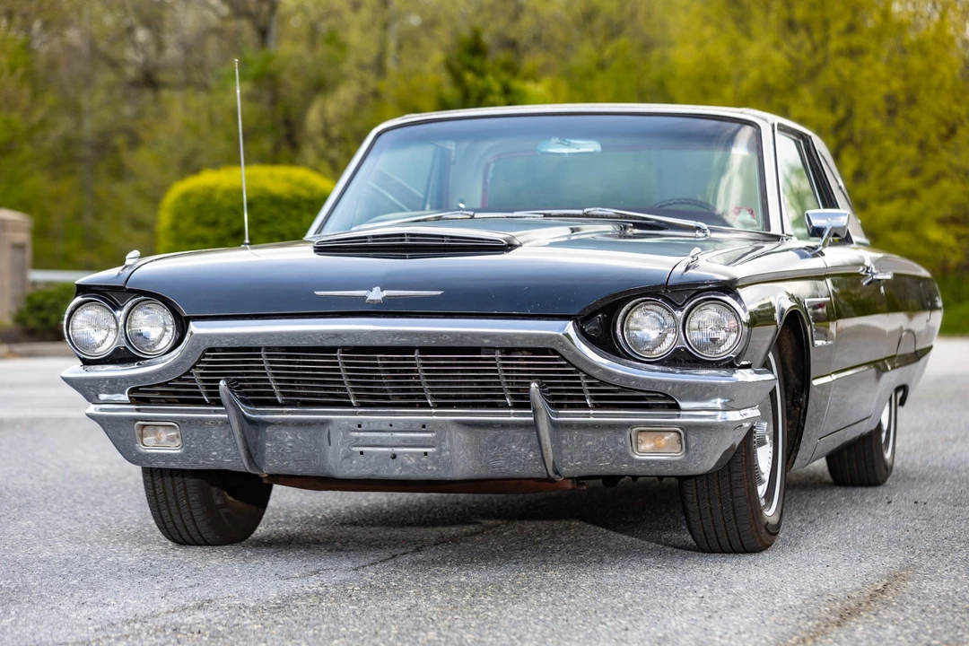 1965 Ford Thunderbird 4th Gen - Image 28 of 31