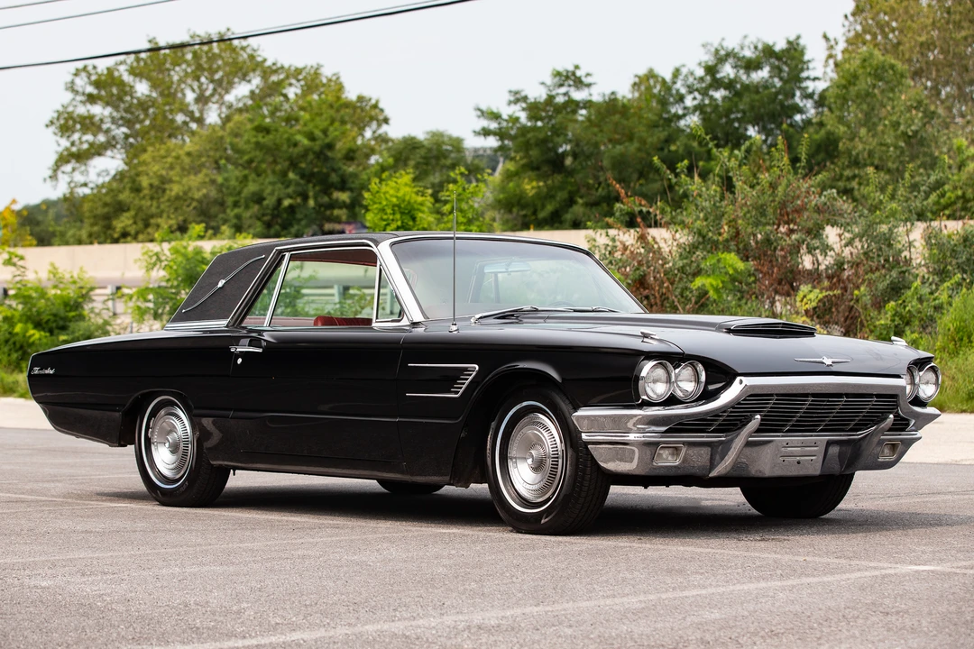 1965 Ford Thunderbird 4th Gen - Image 21 of 31