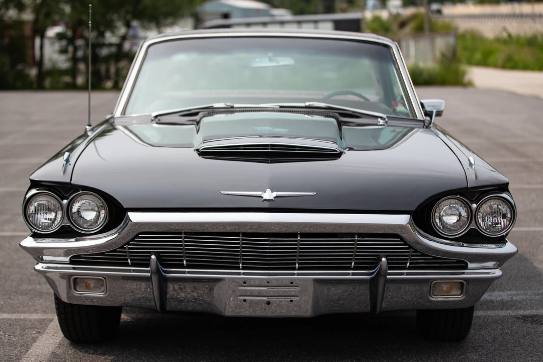 1965 Ford Thunderbird 4th Gen - Image 26 of 31