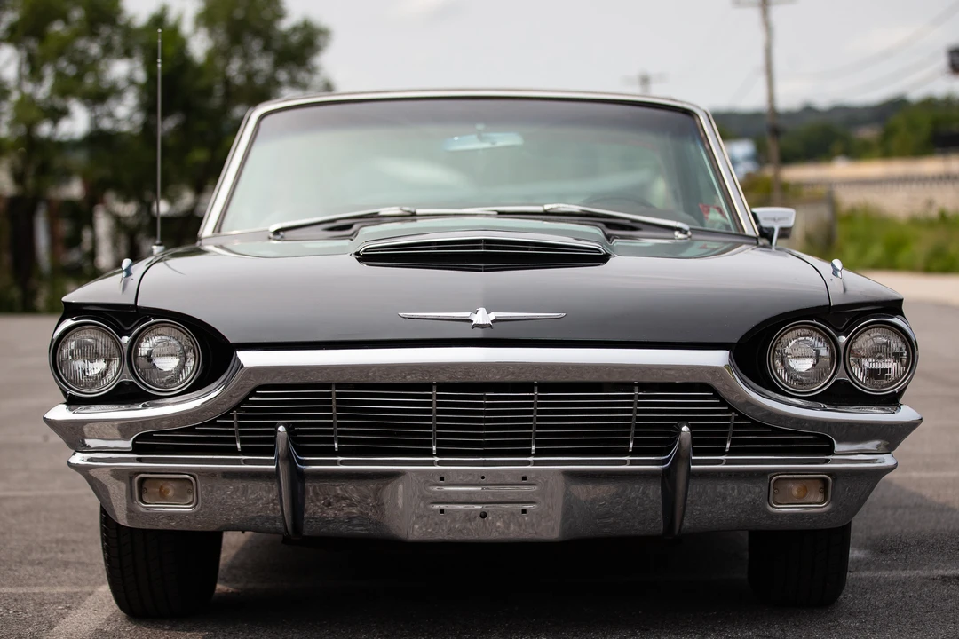 1965 Ford Thunderbird 4th Gen - Image 27 of 31