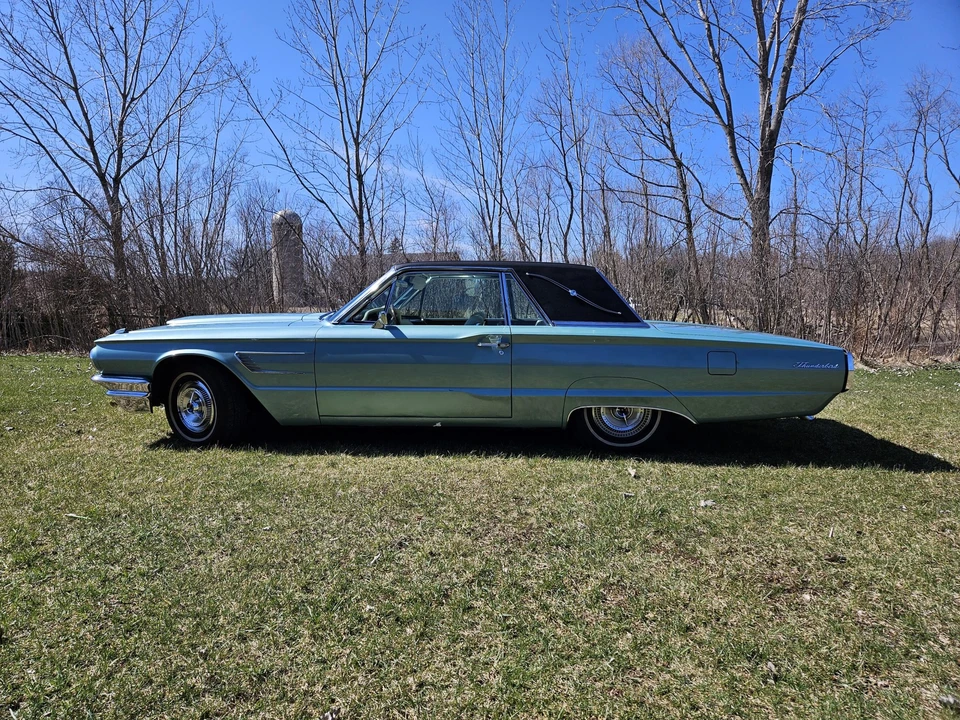 1965 Ford Thunderbird 4th Gen - Image 15 of 31