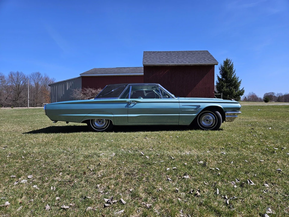 1965 Ford Thunderbird 4th Gen - Image 4 of 31
