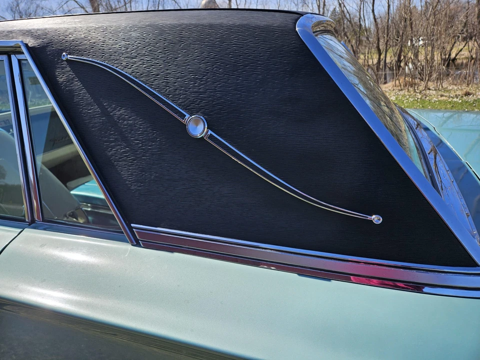 1965 Ford Thunderbird 4th Gen - Image 28 of 31