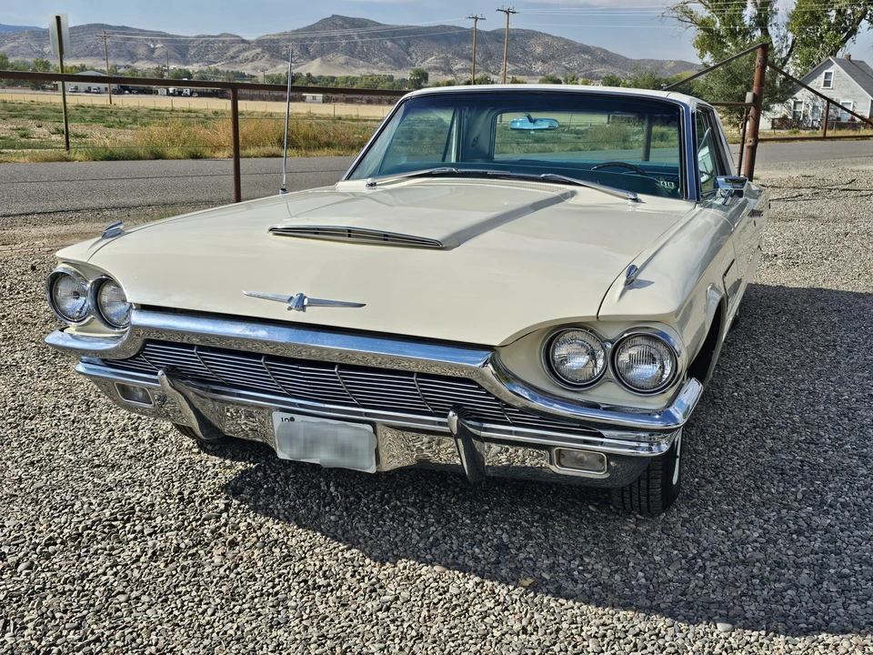 1965 Ford Thunderbird 4th Gen - Image 19 of 31