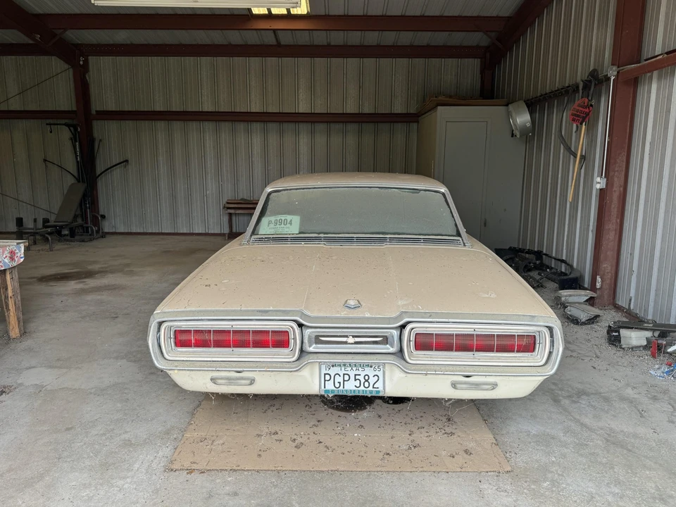 1965 Ford Thunderbird 4th Gen - Image 7 of 31
