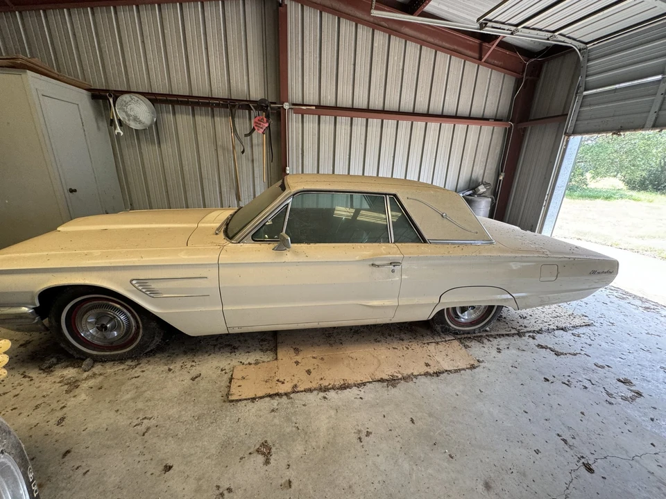 1965 Ford Thunderbird 4th Gen - Image 5 of 31