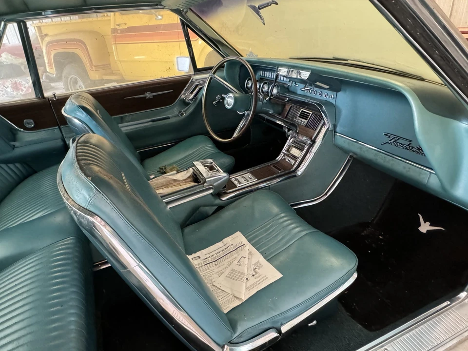 1965 Ford Thunderbird 4th Gen - Image 30 of 31