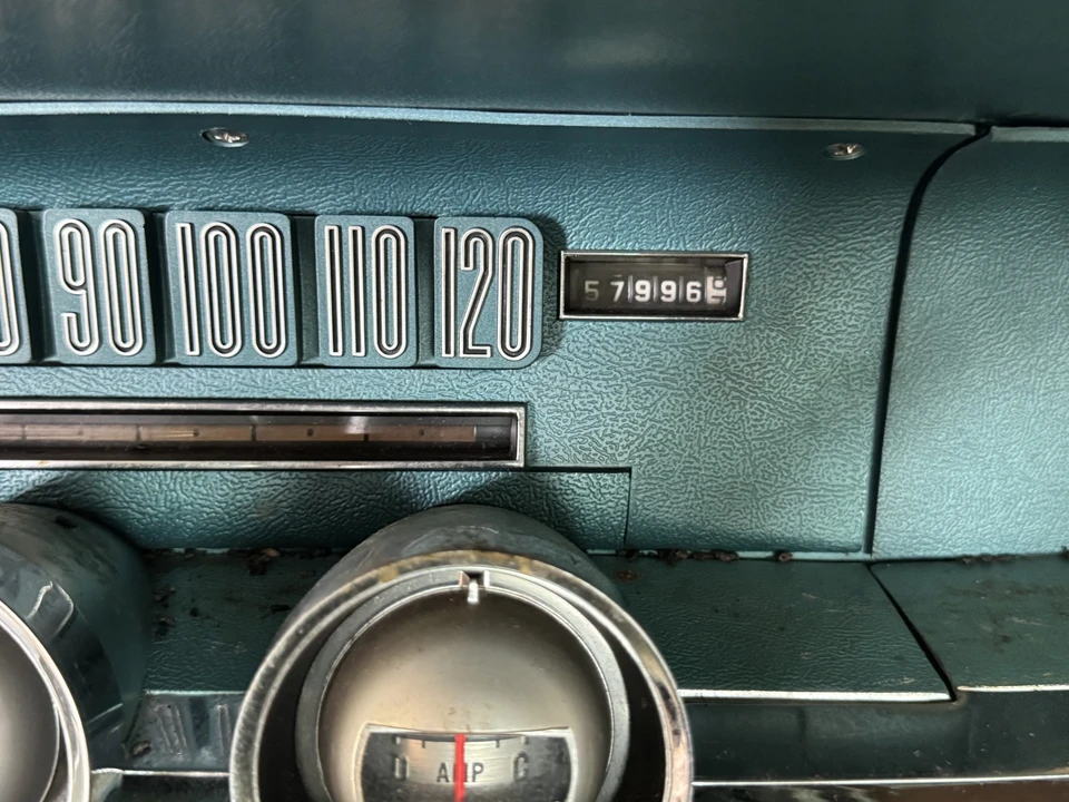 1965 Ford Thunderbird 4th Gen - Image 25 of 31