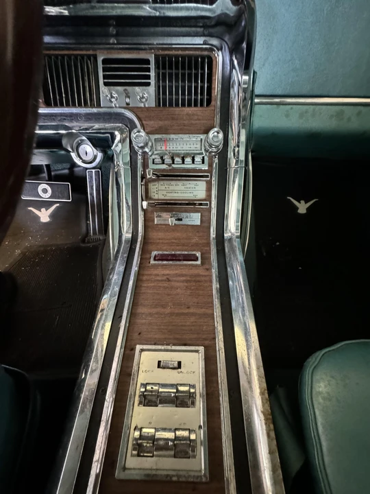 1965 Ford Thunderbird 4th Gen - Image 28 of 31