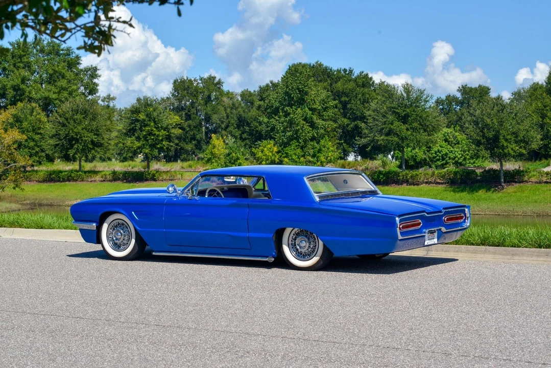 1965 Ford Thunderbird 4th Gen - Image 4 of 31