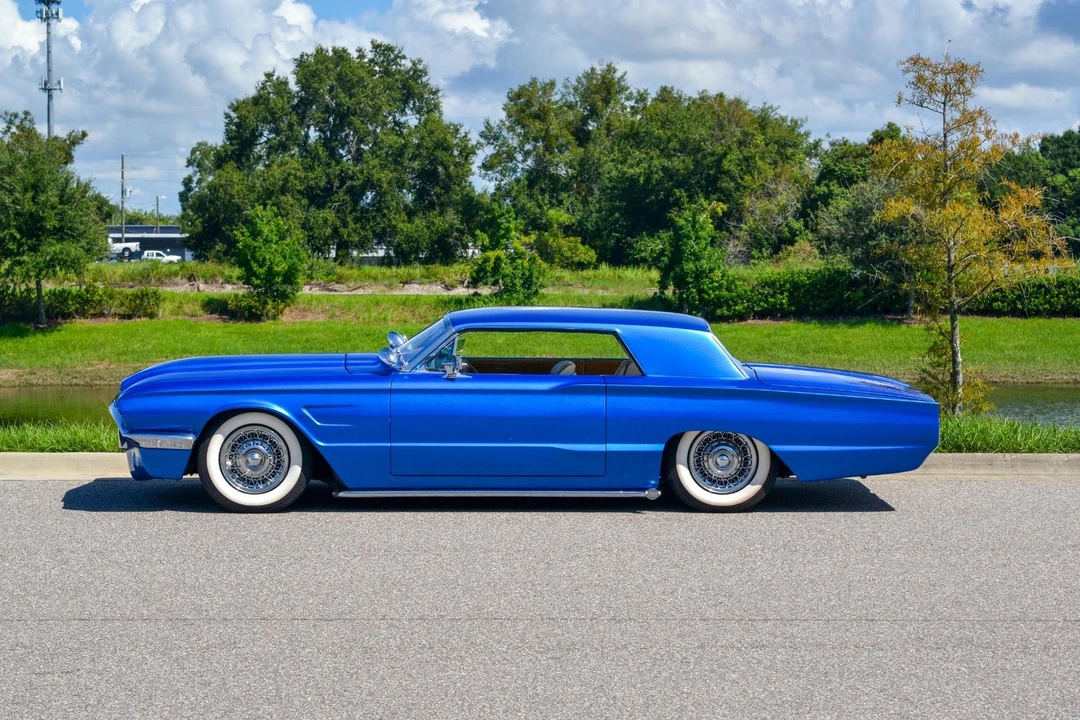 1965 Ford Thunderbird 4th Gen - Image 2 of 31