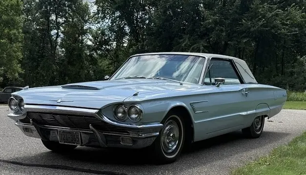 1965 Ford Thunderbird