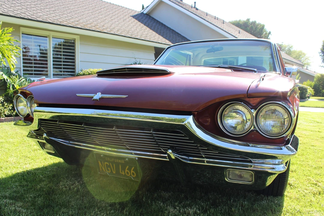 1965 Ford Thunderbird 4th Gen - Image 21 of 31