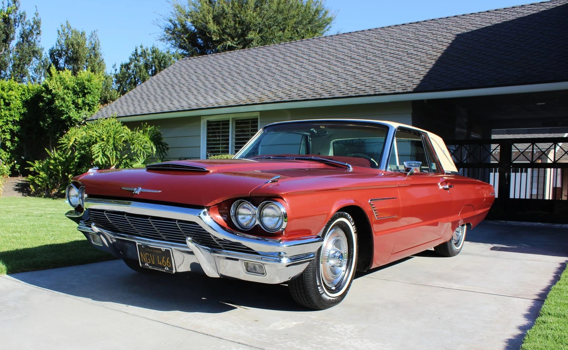 1965 Ford Thunderbird 4th Gen - Image 3 of 31