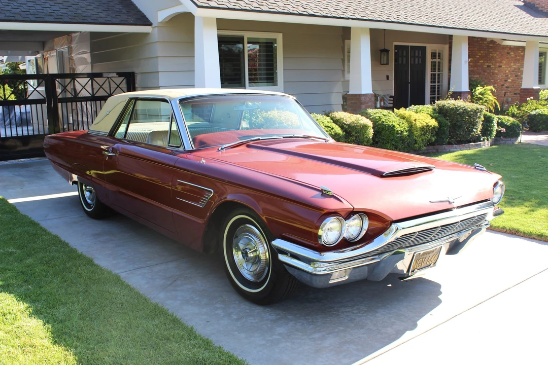 1965 Ford Thunderbird 4th Gen - Image 18 of 31