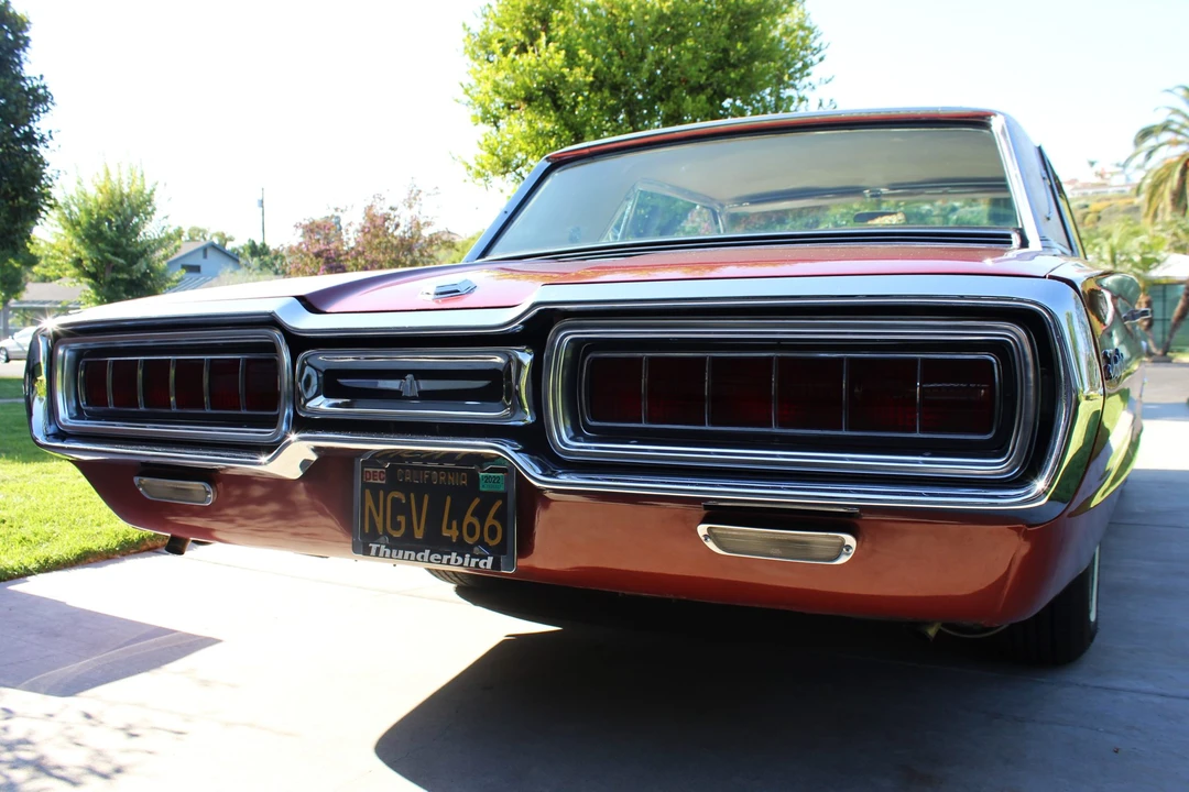 1965 Ford Thunderbird 4th Gen - Image 14 of 31