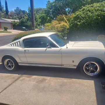 1965 Ford Mustang Fastback