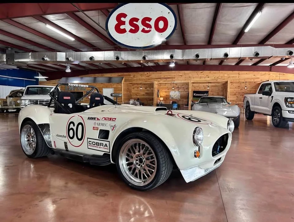 1965 Ford GT40 - Image 3 of 10