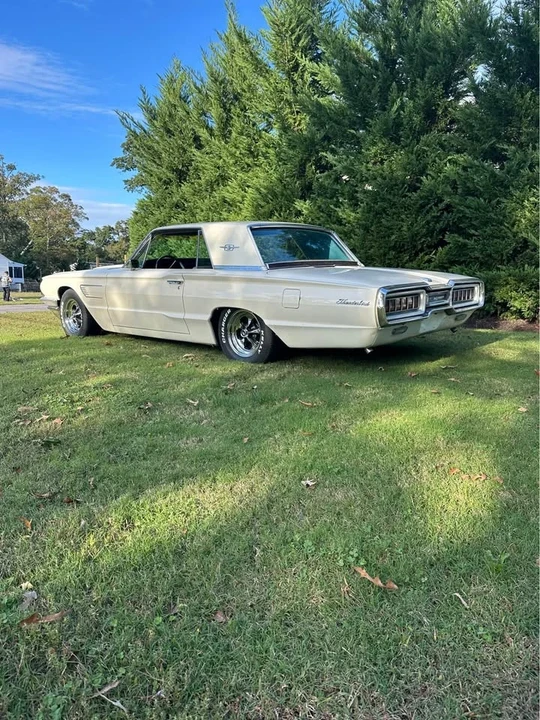 1965 Ford Thunderbird 4th Gen - Image 6 of 18
