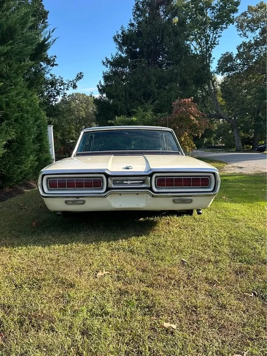 1965 Ford Thunderbird 4th Gen - Image 4 of 18