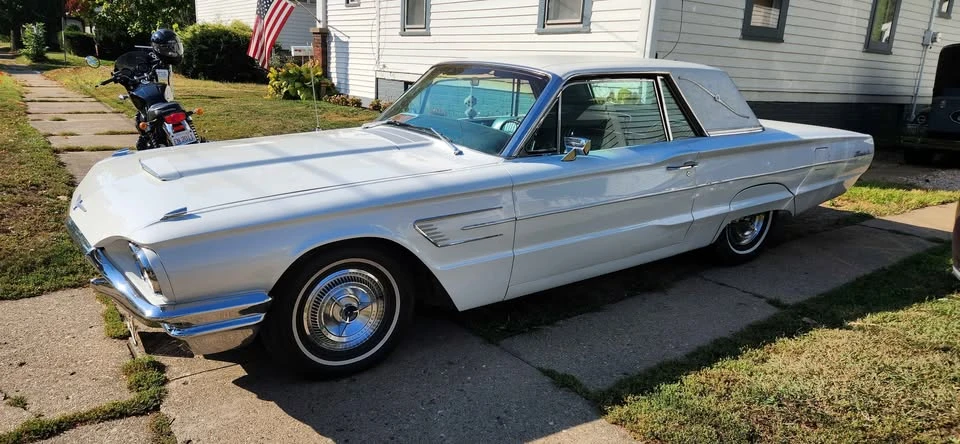 1965 Ford Thunderbird 4th Gen - Image 2 of 20