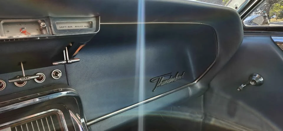1965 Ford Thunderbird 4th Gen - Image 12 of 20