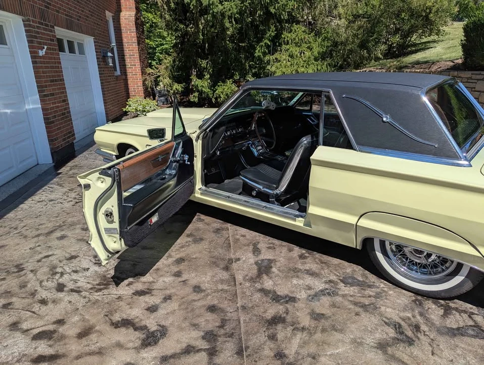 1965 Ford Thunderbird 3rd Gen - Image 6 of 10