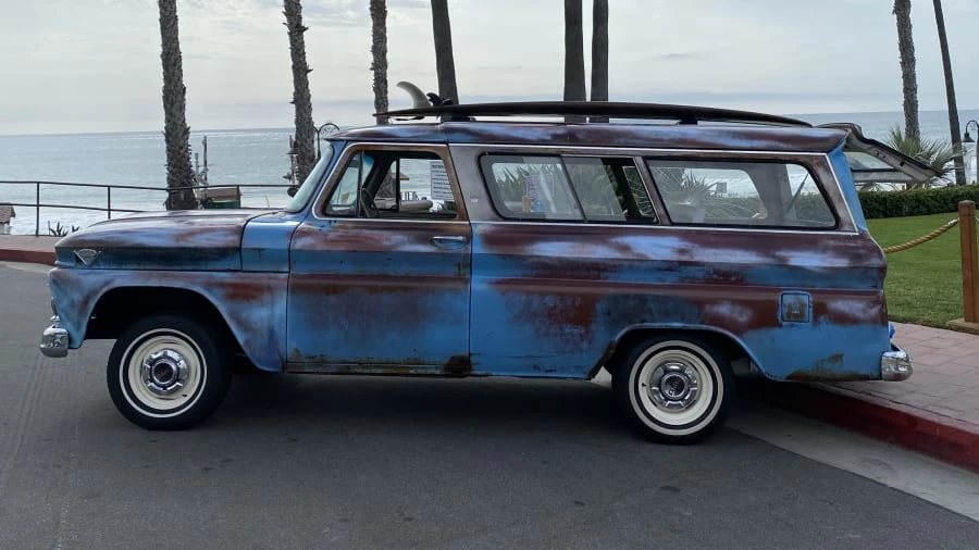 1965 GMC Suburban 5th Gen - Image 2 of 7