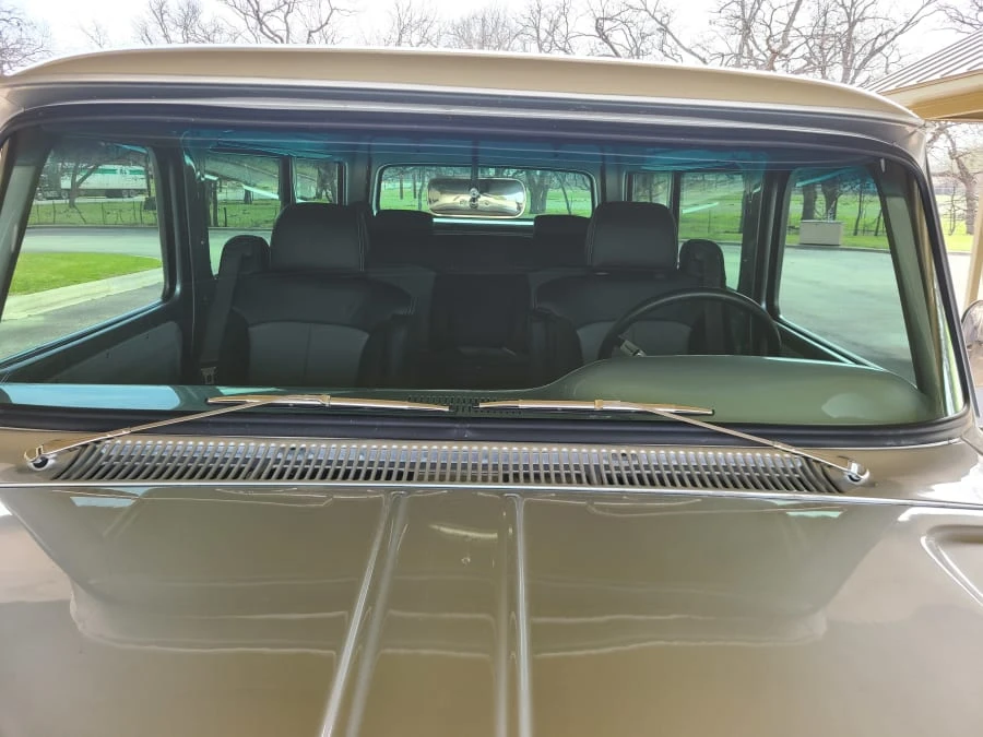 1965 GMC Suburban 5th Gen - Image 11 of 28