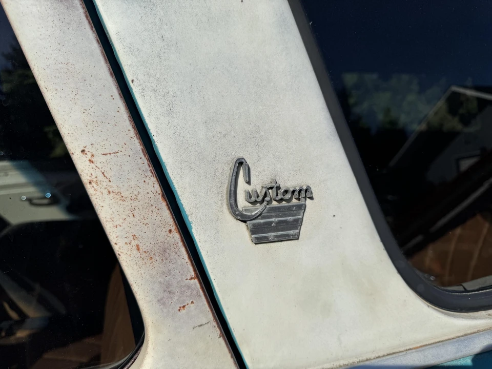 1965 GMC Suburban 5th Gen - Image 20 of 31