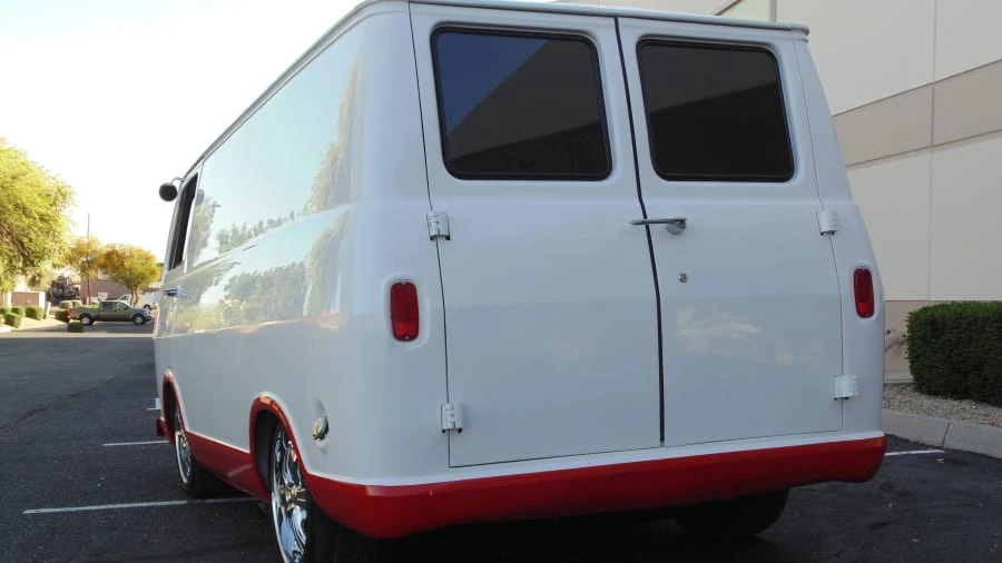 1965 GMC G-series Van - Image 3 of 9