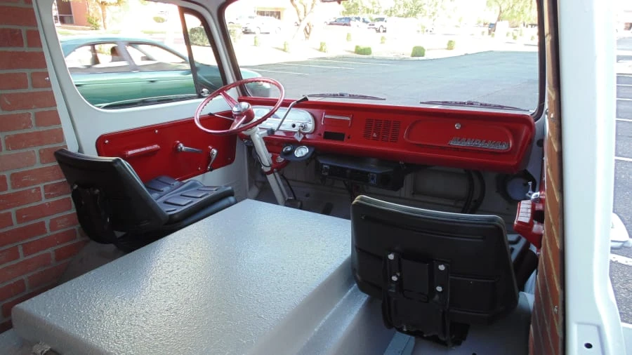 1965 GMC G-series Van - Image 4 of 9