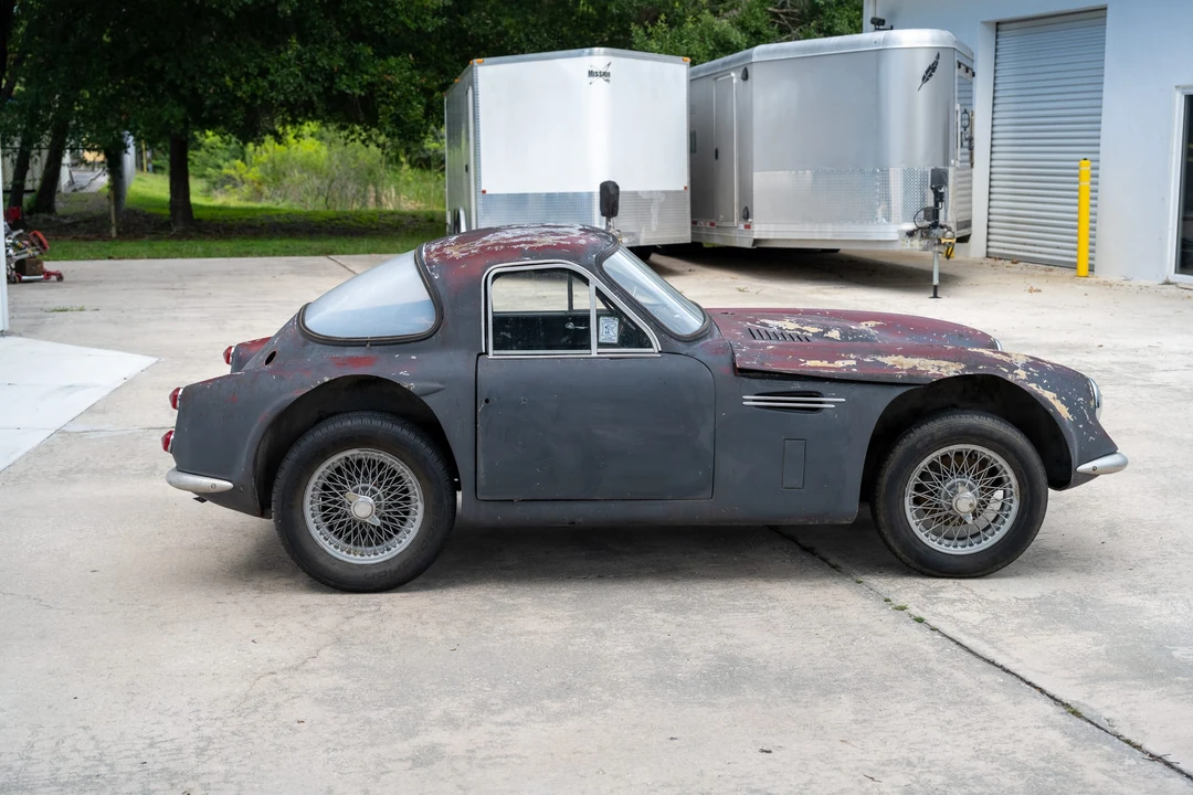 1965 Griffith - Image 7 of 31
