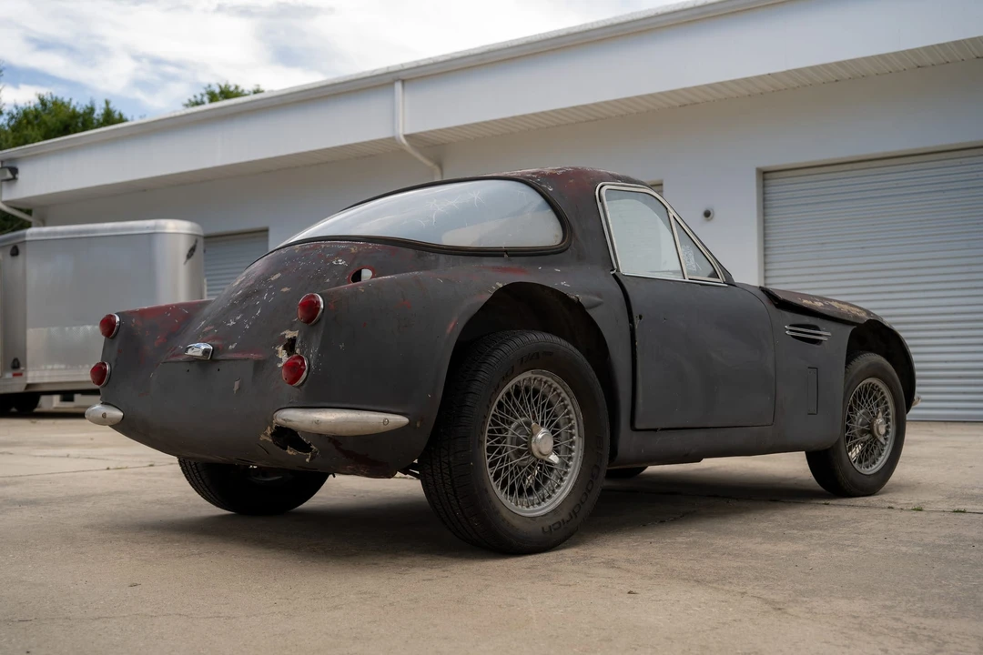1965 Griffith - Image 9 of 31