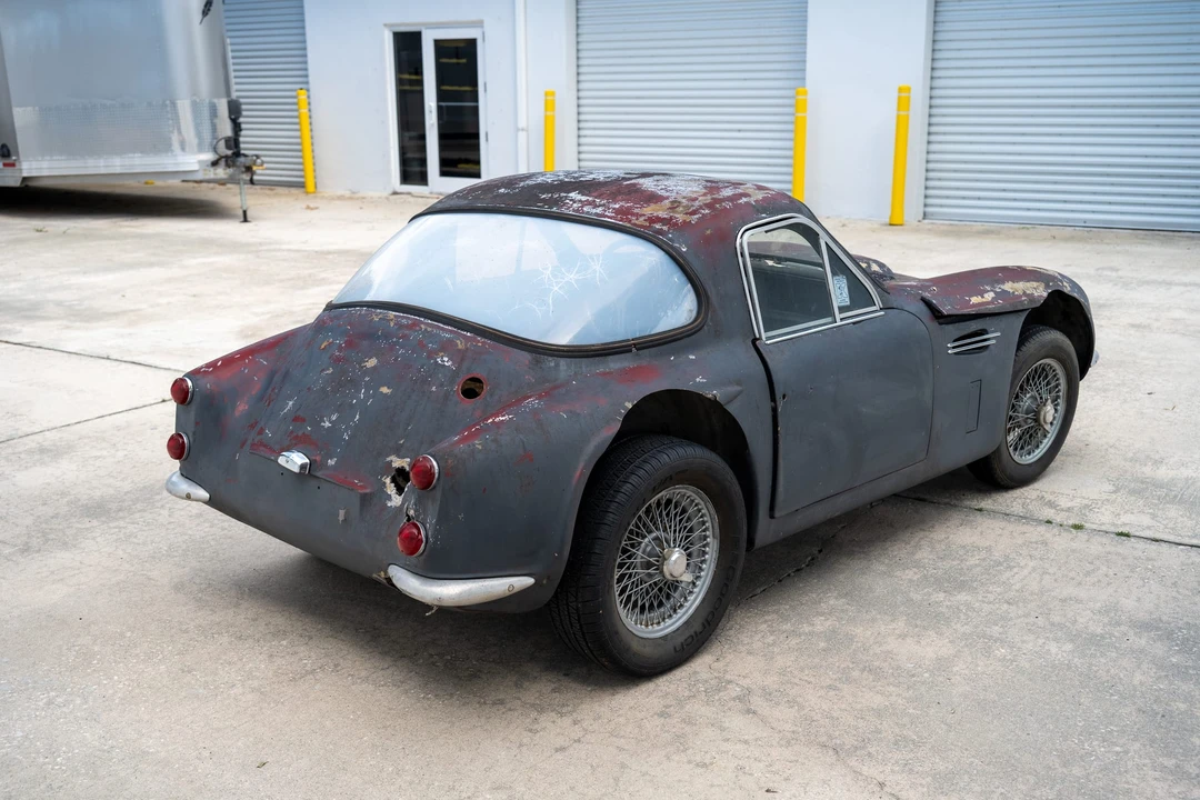 1965 Griffith - Image 10 of 31