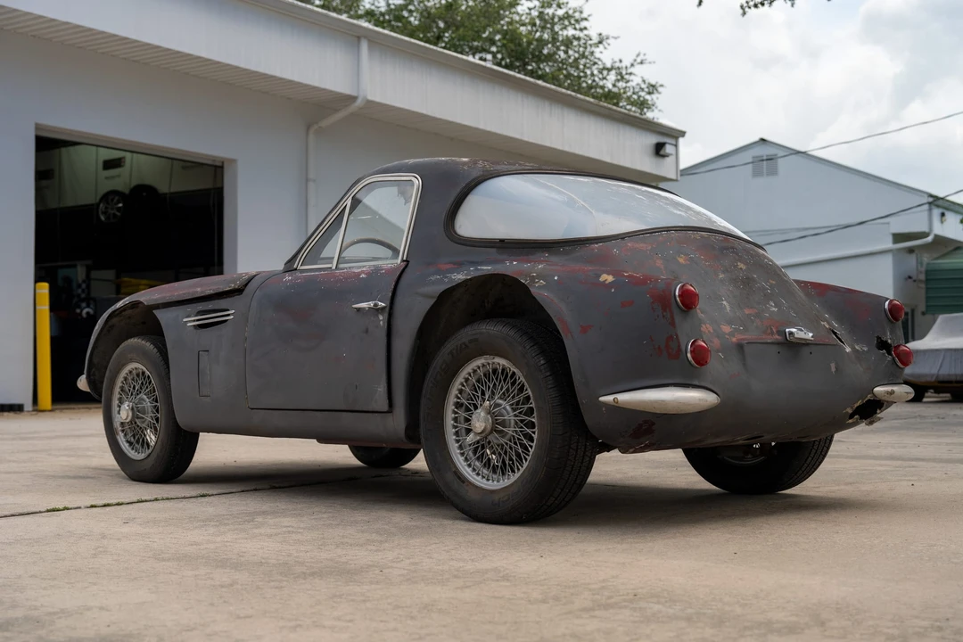 1965 Griffith - Image 14 of 31