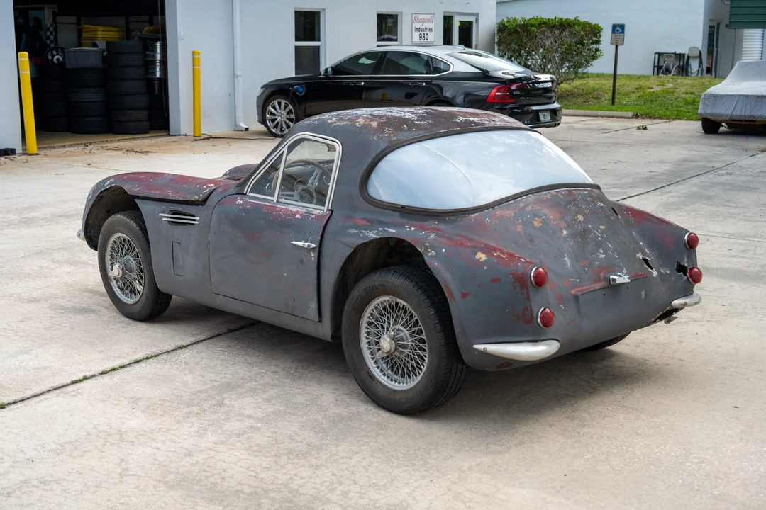 1965 Griffith - Image 13 of 31
