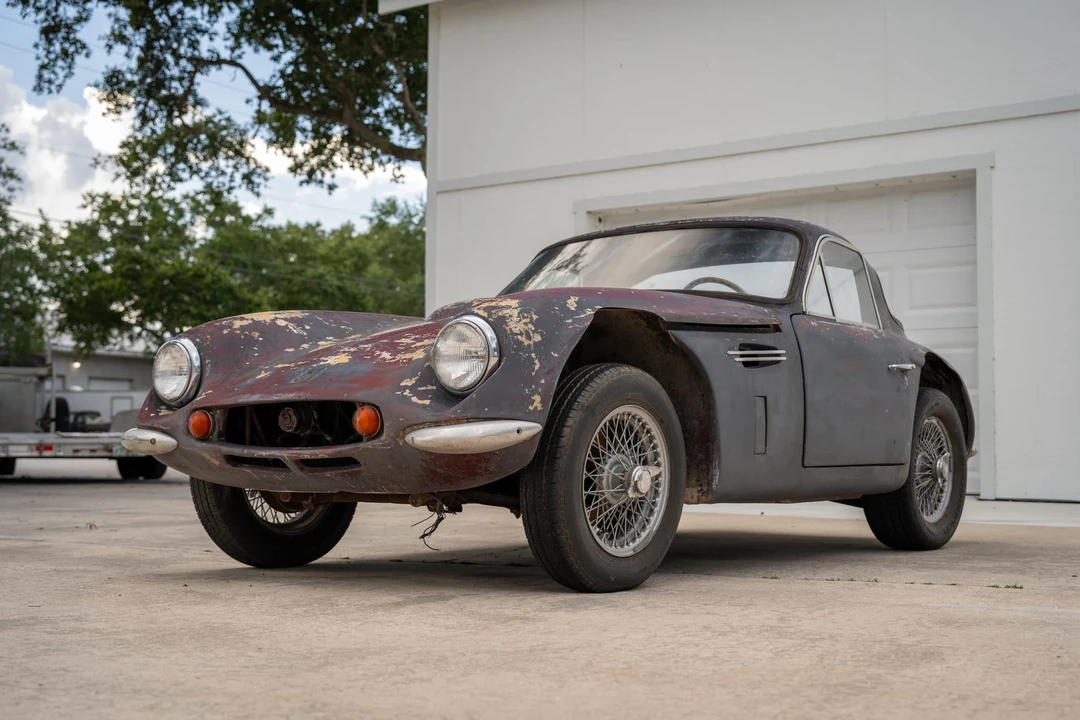 1965 Griffith - Image 2 of 31