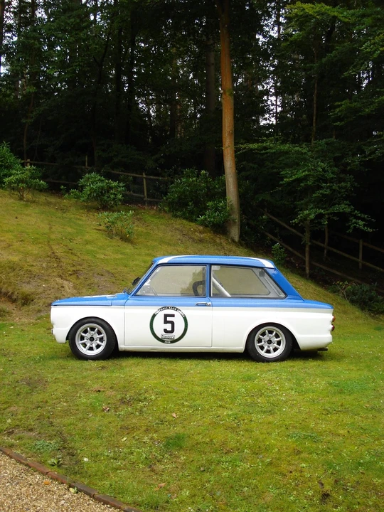 1965 Hillman - Image 8 of 10