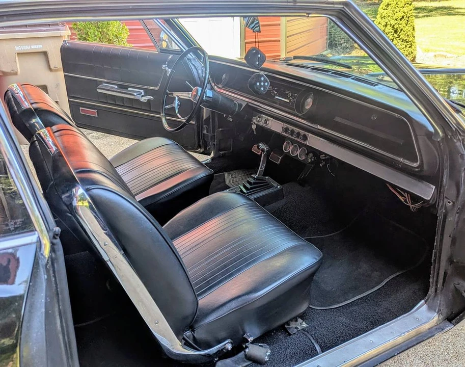 1965 Chevrolet Impala SS 4th Gen - Image 10 of 11