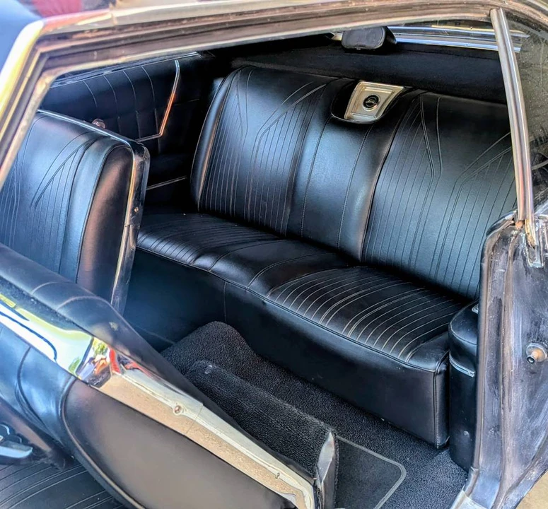 1965 Chevrolet Impala SS 4th Gen - Image 9 of 11