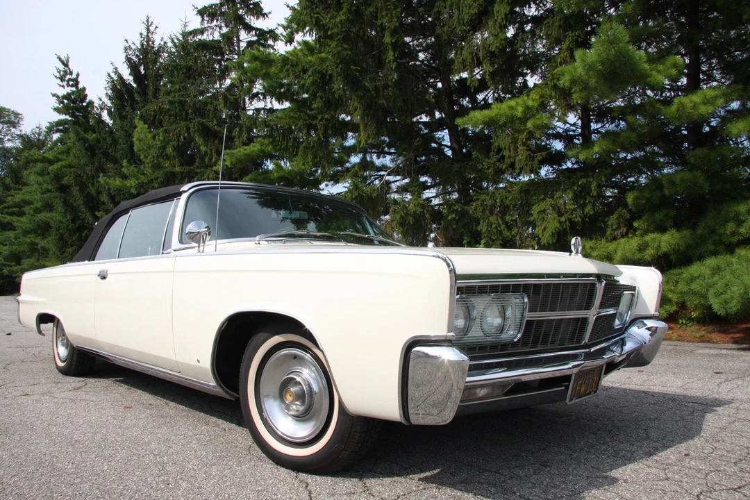 1965 Chrysler Imperial 2nd Gen - Image 15 of 31