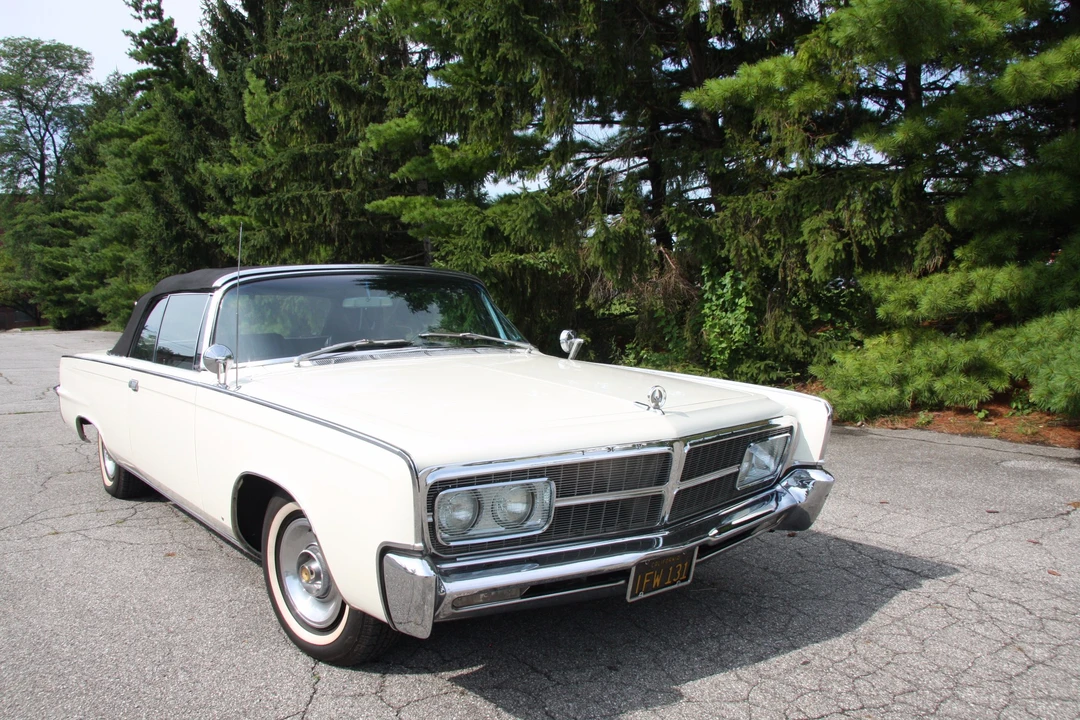 1965 Chrysler Imperial 2nd Gen - Image 14 of 31