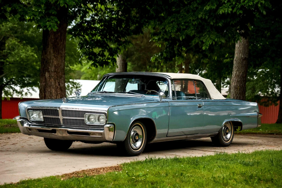 1965 Imperial Crown - Image 4 of 31
