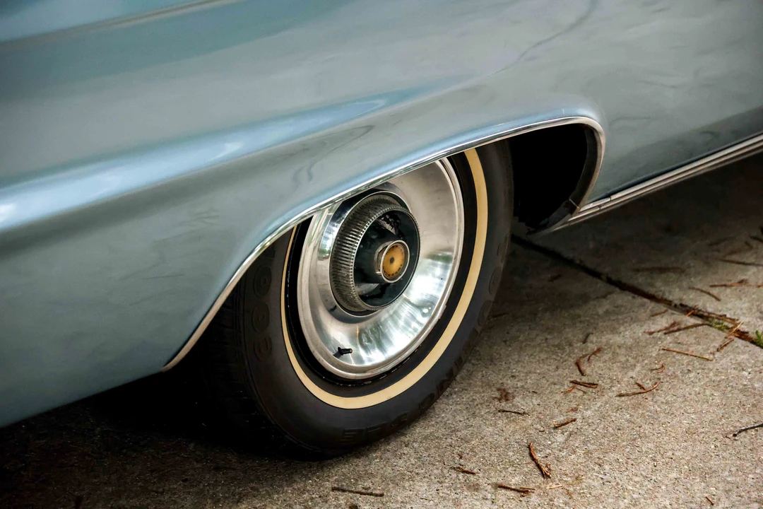 1965 Imperial Crown - Image 24 of 31