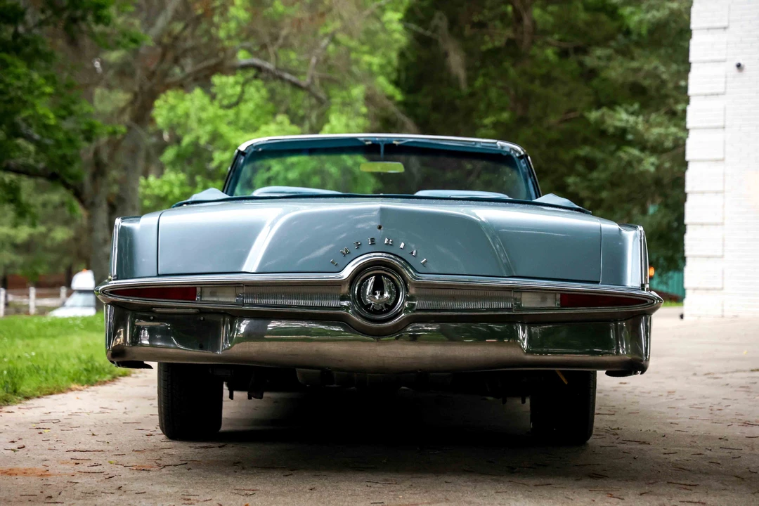 1965 Imperial Crown - Image 5 of 31