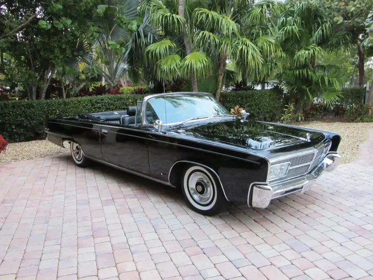 1965 Imperial Crown - Image 2 of 2