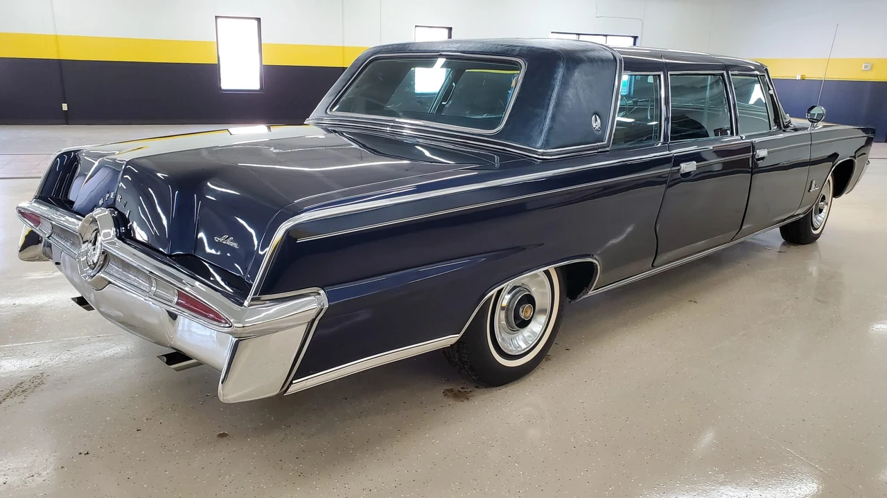 1965 Chrysler Imperial 2nd Gen - Image 8 of 31