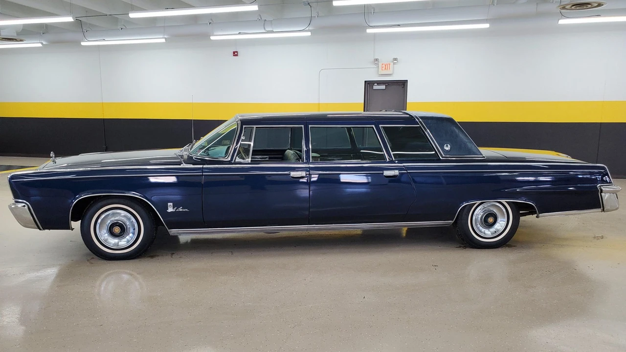 1965 Chrysler Imperial 2nd Gen - Image 4 of 31